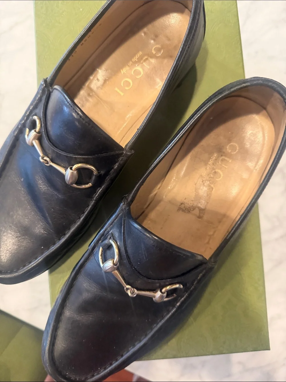 Gucci Men's Black Leather Horsebit Loafers